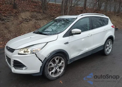 2015 Ford Escape Titanium from USA, damaged, VIN 1FMCU9J97FUC46611